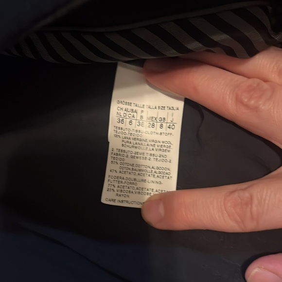 Max Mara Womens Tailored Wool Long Coat in Navy Blue Size US/CA 6 Fully Lined - Picture 10 of 12